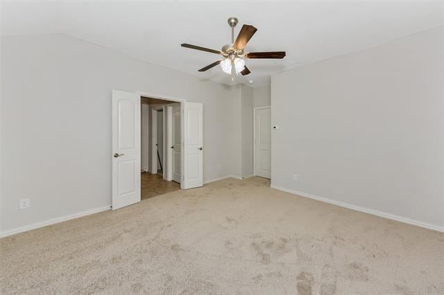 Building Photo - 679 Emily Ln