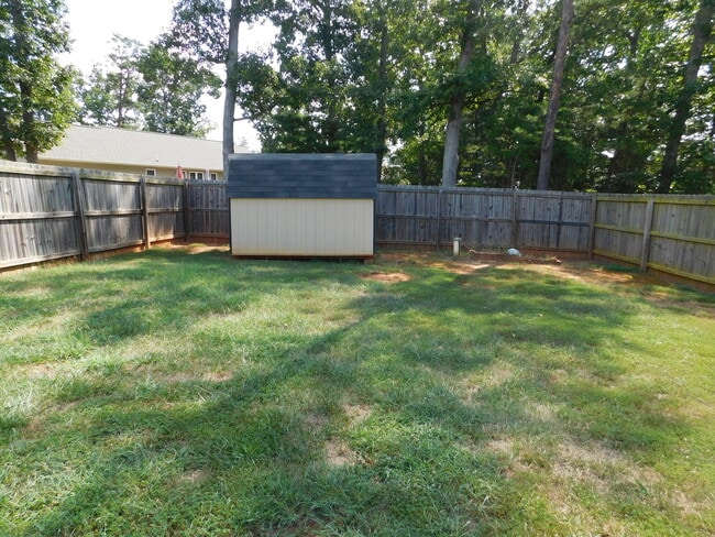 Building Photo - 161 Soybean Dr