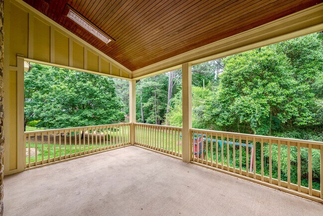 Building Photo - AVAILABLE NOW!  THIS STUNNING EUROPEAN STYLE HOME IS WAITING FOR YOU! COME SEE TODAY!