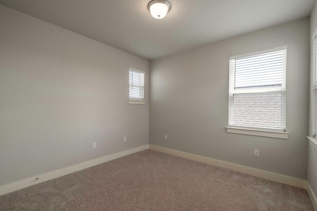 Building Photo - 9124 Cattle Baron Path