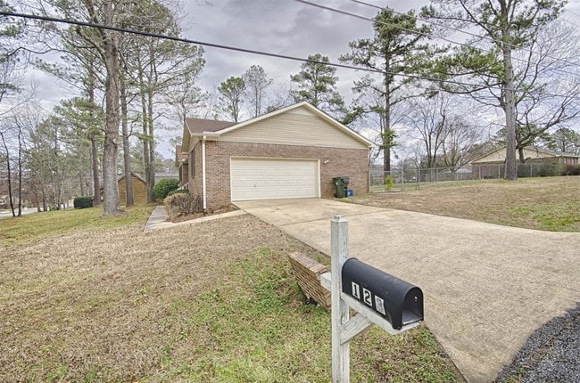 Building Photo - 123 Timberland Trce