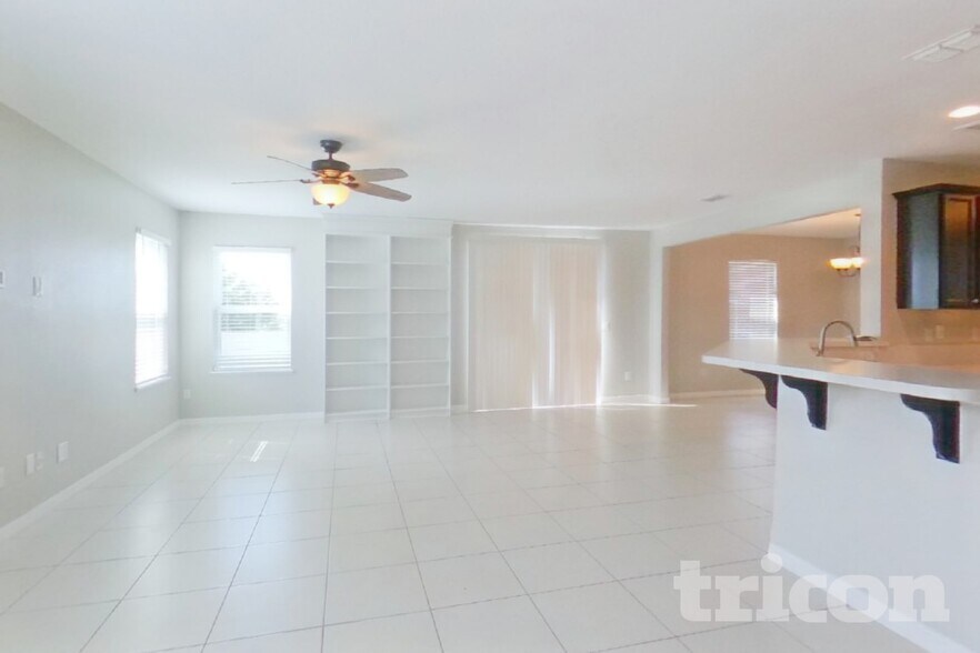 Building Photo - 509 Kestrel Dr