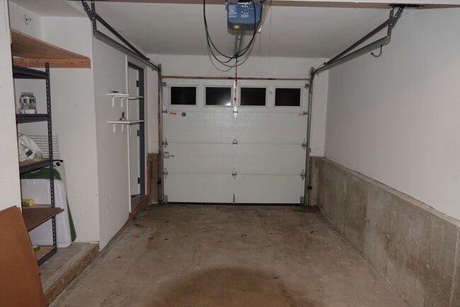 Building Photo - 56 Gardner Ave