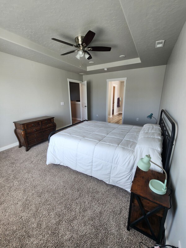 Building Photo - 4186 W 800 S