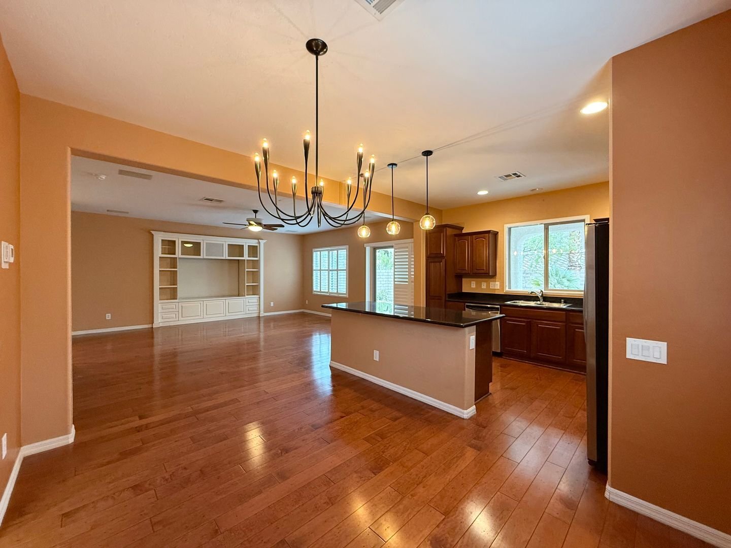 Building Photo - 11833 Bussero Ct