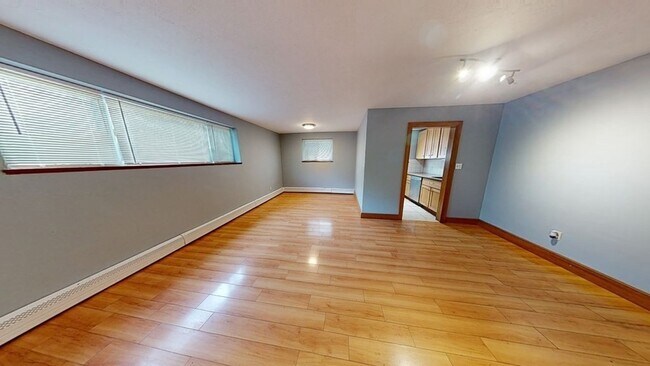 Building Photo - 306 Savin Hill Ave