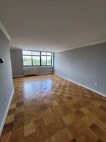 Building Photo - 4390 LORCOM Ln