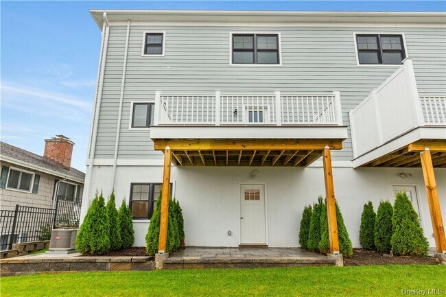 Building Photo - 179 Adelphi Ave