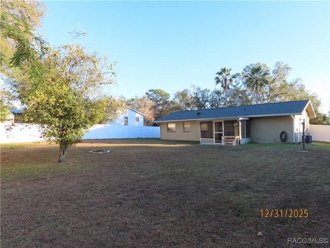 Building Photo - 516 Spruce St