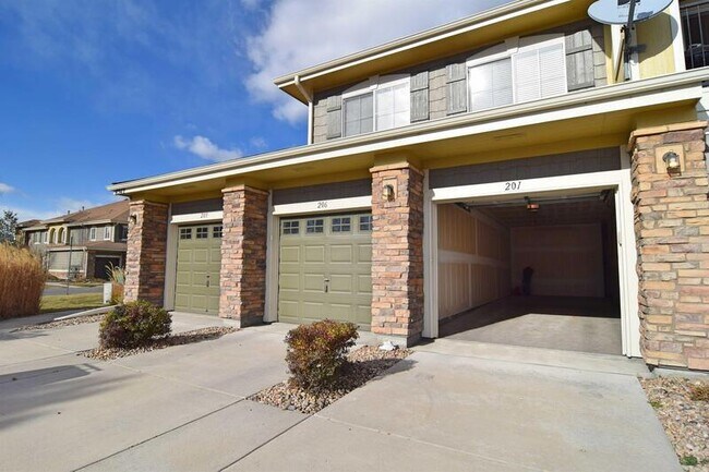 Building Photo - 6242 Kilmer Loop