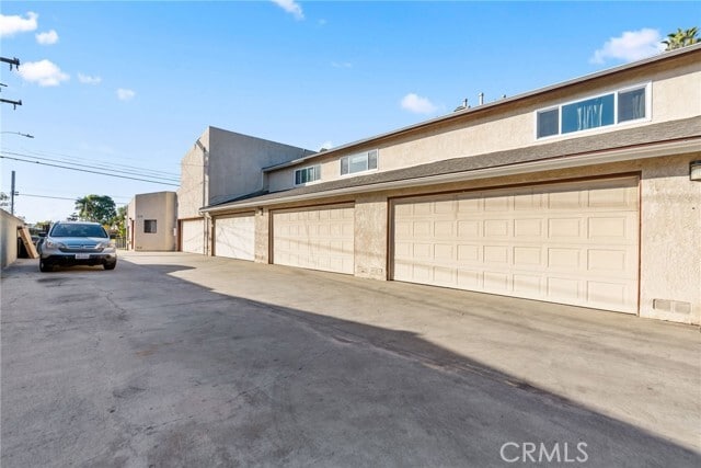 Building Photo - 14730 Normandie Ave