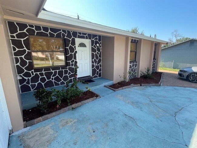 Building Photo - 3733 KITTY HAWK Ave