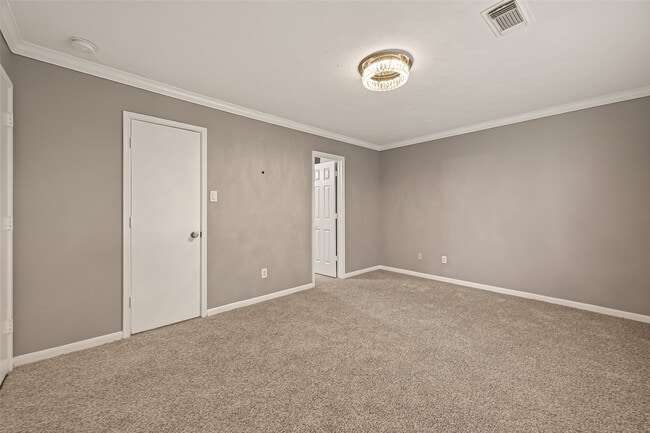 Building Photo - 6815 Lower Arrow Dr