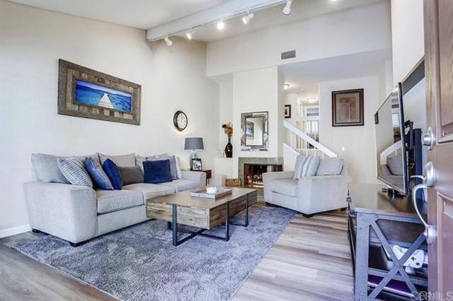 Building Photo - 7412 Caminito Carlotta