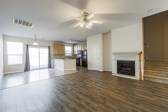 Building Photo - 8031 Fisher Glen Ln