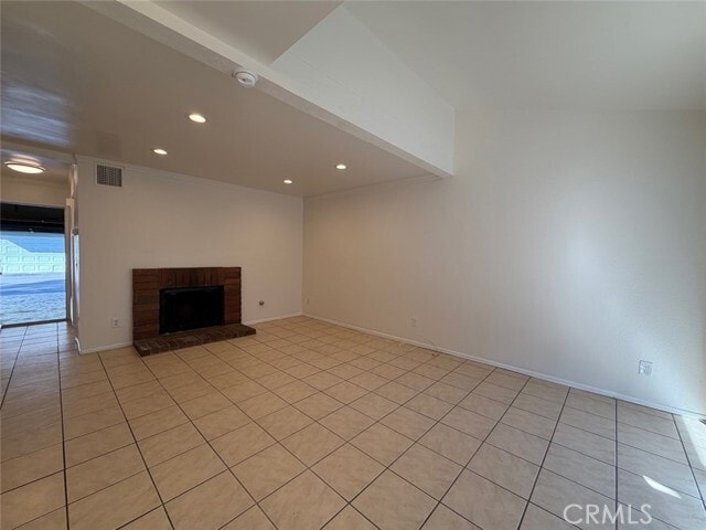 Building Photo - 1916 E 5th St