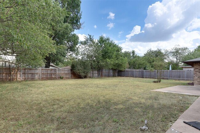 Building Photo - 11407 Barrington Way