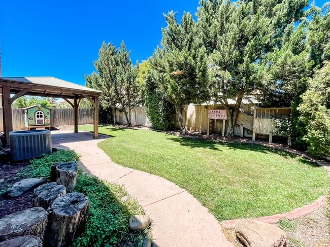 Building Photo - 1837 Boardwalk Dr