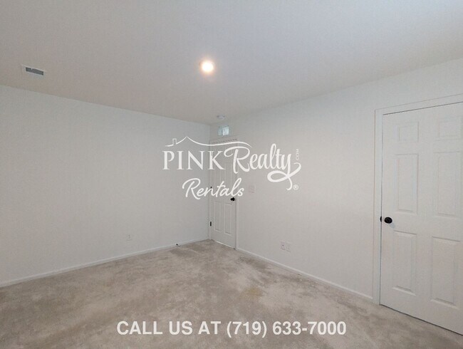 Building Photo - 8021 Buffalo Horn Dr