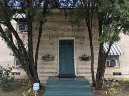 Building Photo - 3821 Woodleigh St