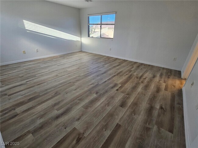 Building Photo - 6842 Feral Dove St
