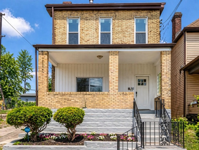 Building Photo - 522 Freeland St