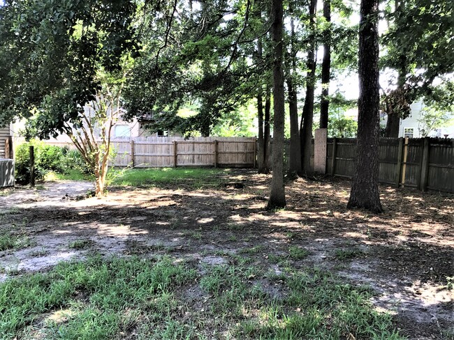 Building Photo - 105 Caboose Court