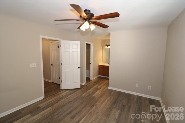 Building Photo - 5878 Prescott Ct