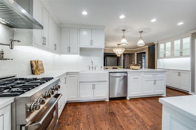 Building Photo - 15211 Meandering Way