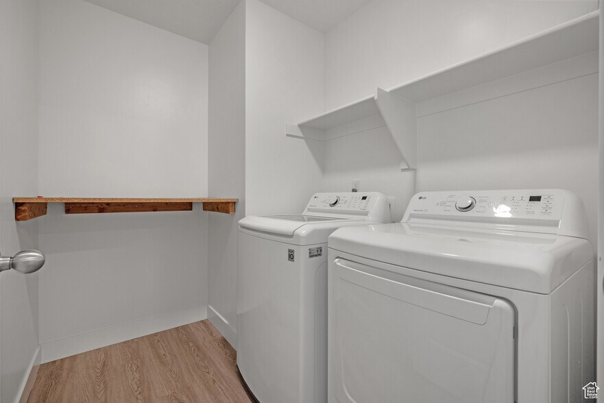 Building Photo - 898 N 1120 E