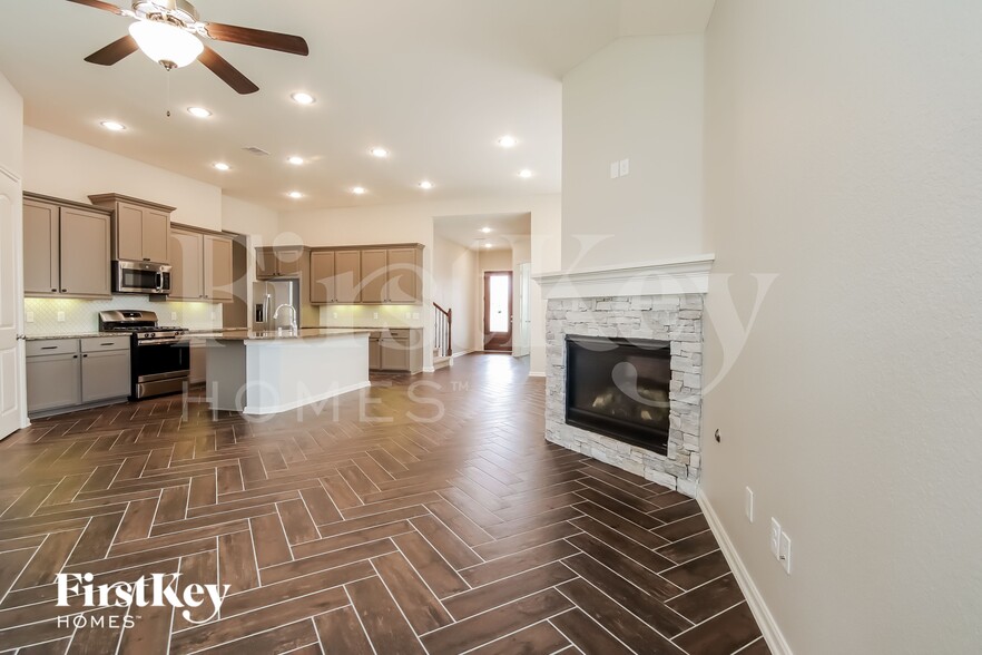 Building Photo - 2530 Duke Heights Ln