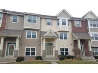 Building Photo - 11749 Emery Village Dr N
