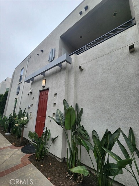 Building Photo - 106 Macintosh Way