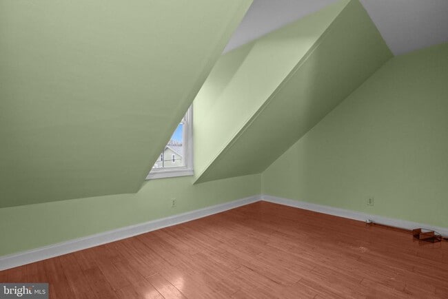 Building Photo - 505 Delaware Ave