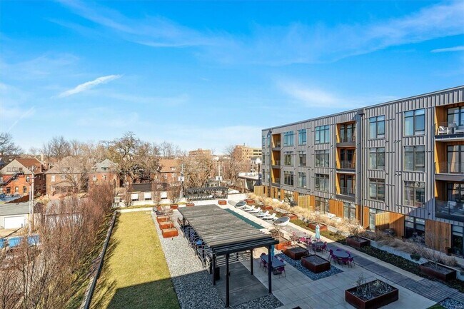 Building Photo - 4101 Laclede Ave