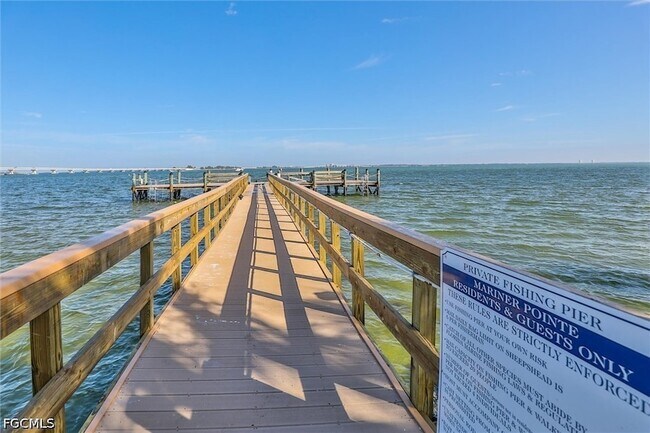 Building Photo - 760 Sextant Dr