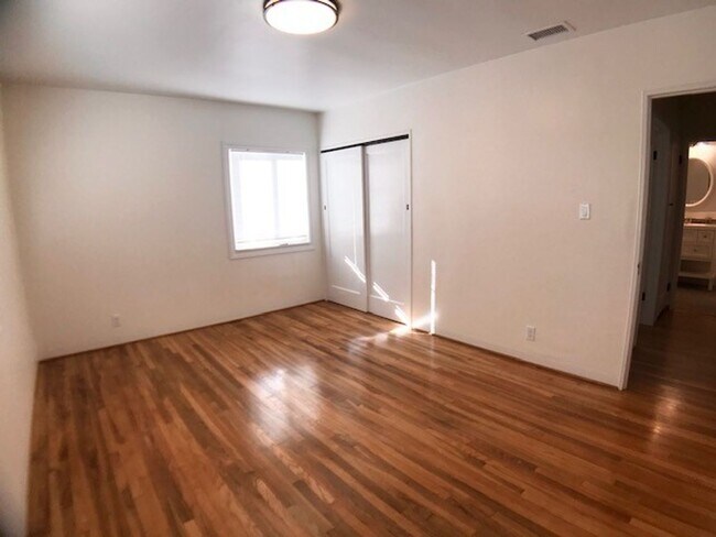 Building Photo - 2804 Verde Vista Dr