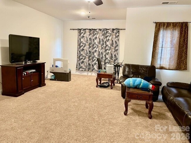 Building Photo - 10359 Paper Birch Dr