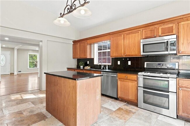 Building Photo - 6776 Tilton Ln NW