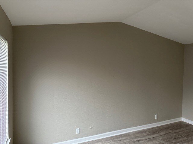 Building Photo - Stockton 3 Bedroom, 2 Bathroom, plus Bonus Room Home