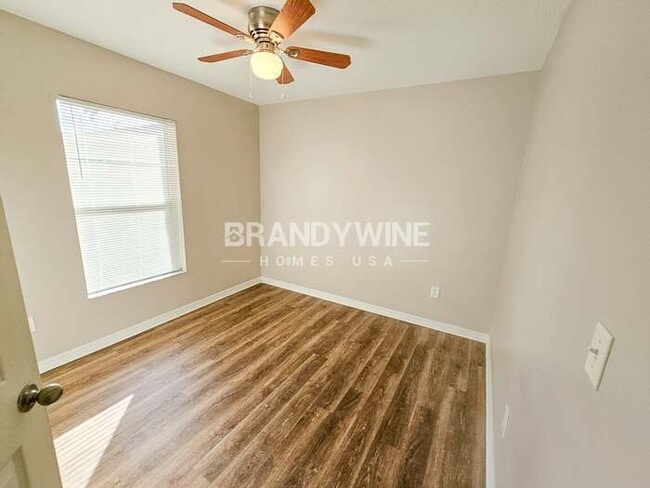 Building Photo - NEW Lower Rental Rate Leasing Special: Mar...