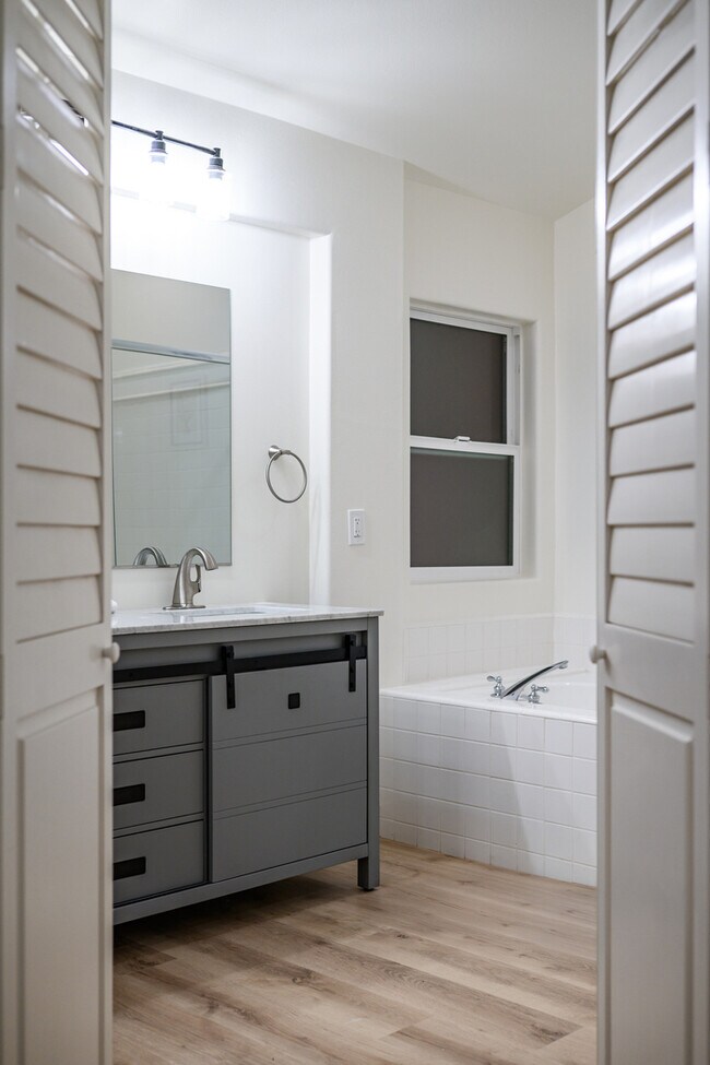 Building Photo - Gated Newport Coast 4BR w/ Pool Access