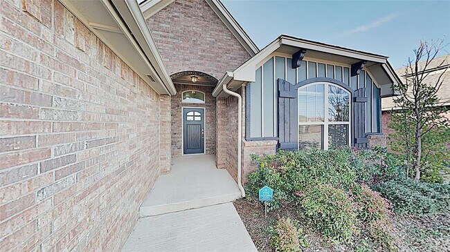 Building Photo - 8208 NW 158th St