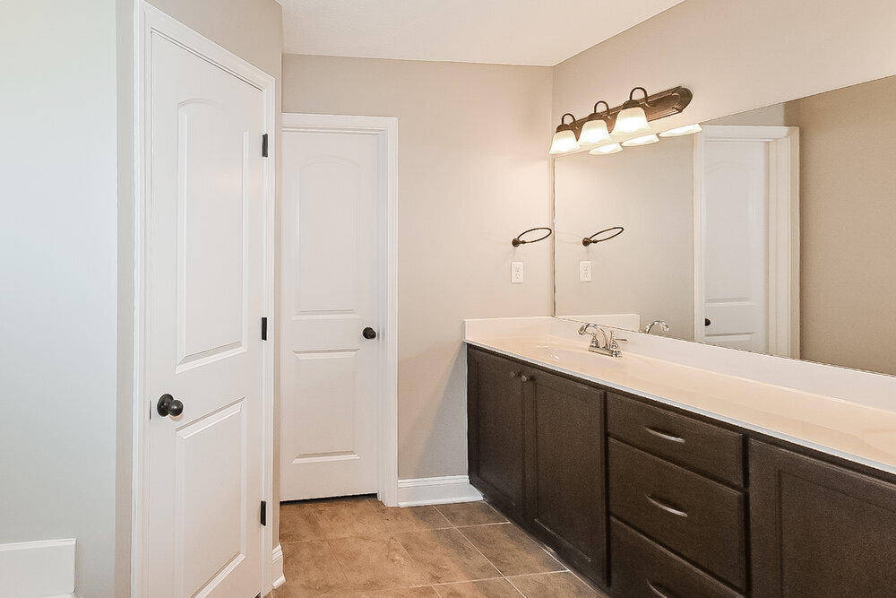 Building Photo - 7263 Willow Point Dr