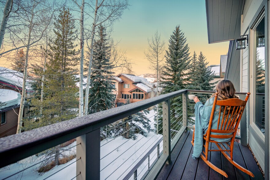 Building Photo - 2655 Windward Way