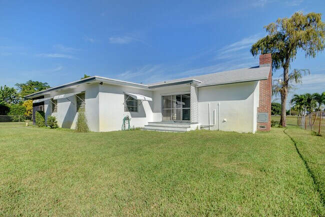 Building Photo - 6698 Belvedere Rd