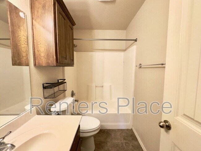 Building Photo - 9025 N 157th E Ave