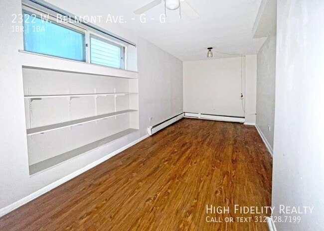 Building Photo - 2322 W Belmont Ave