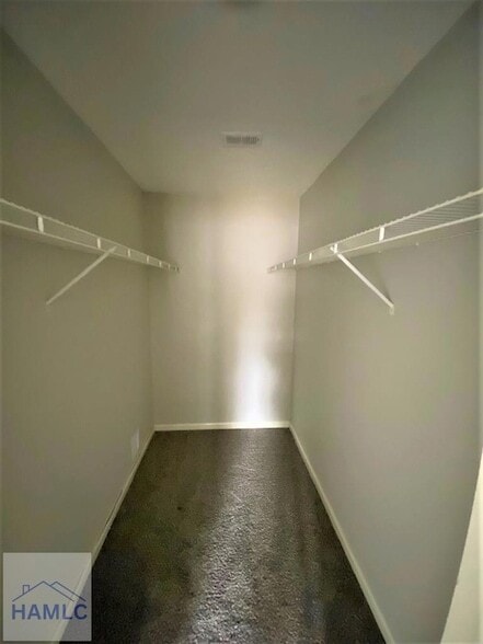 Building Photo - 1758 Ashton Dr