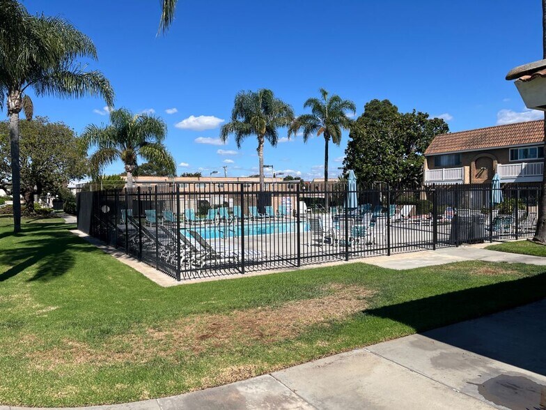 Building Photo - 16837 Bream Ln